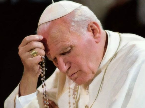 Sobre o Santo Terço – Contemplar Cristo com Maria